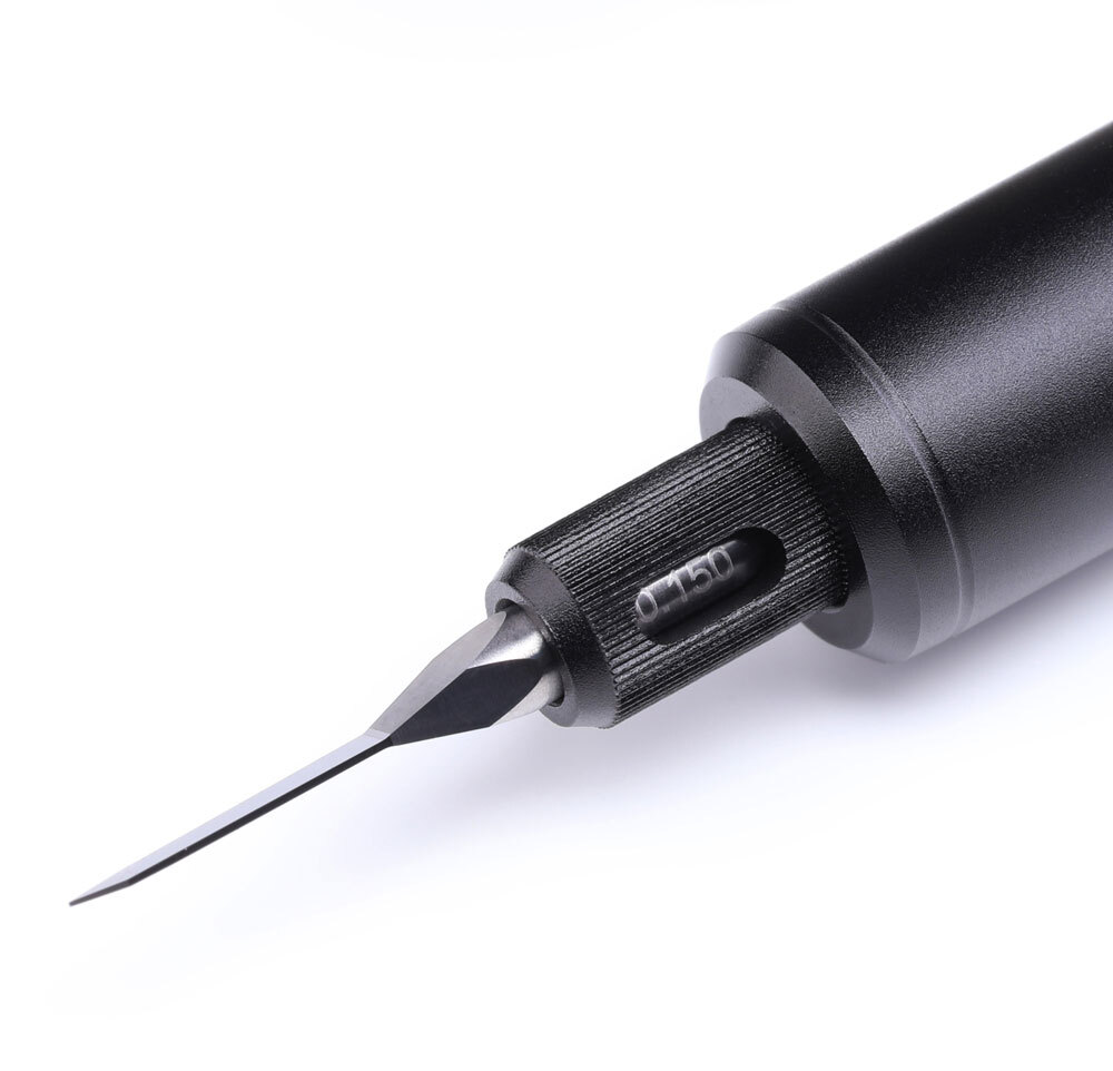 工具メーカー『RAY STUDIO』とのコラボ商品として、Beaconタガネ