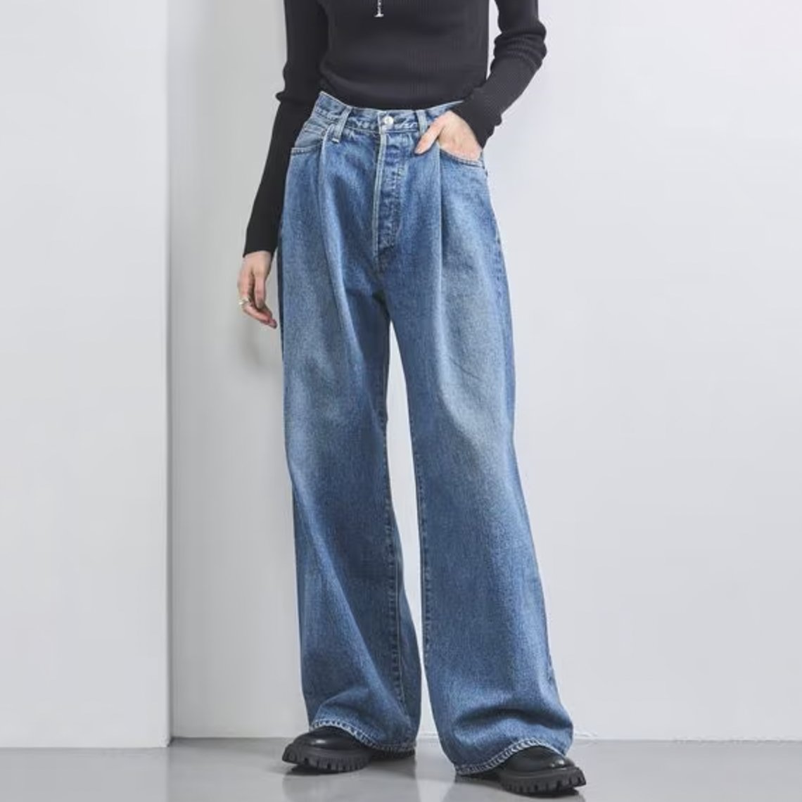 広瀬すず さん衣装】 🦚『クジャクのダンス、誰が見た？』 «公式SNS