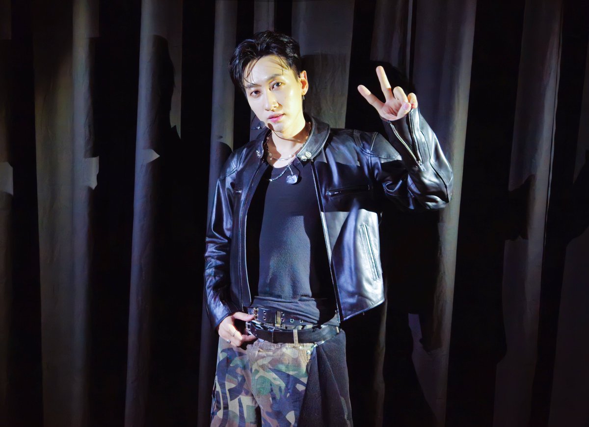 𝐄𝐔𝐍𝐇𝐘𝐔𝐊 𝐋𝐈𝐕𝐄 𝐓𝐎𝐔𝐑 𝟐𝟎𝟐𝟓 -𝑳𝒊𝒎𝒊𝒕𝒍𝒆𝒔𝒔