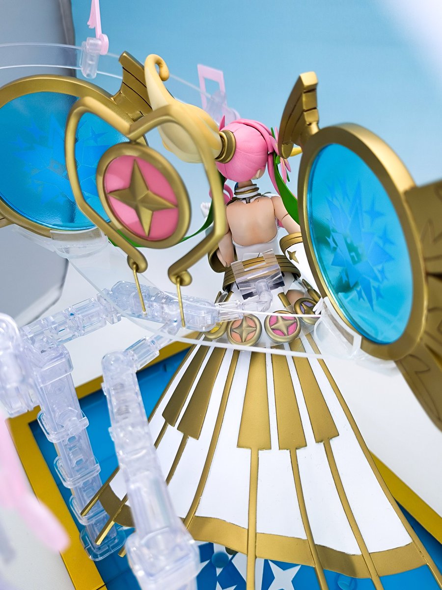 デュエルマスターズ】金トレジャー版《音卿の精霊龍 ラフルル・ラブ