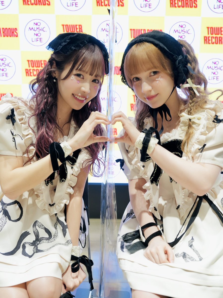 oOo｡.:♥:.｡oOo｡.:♥:.｡oOo｡.:♥ FRUITS ZIPPER × LARME064 チェキ