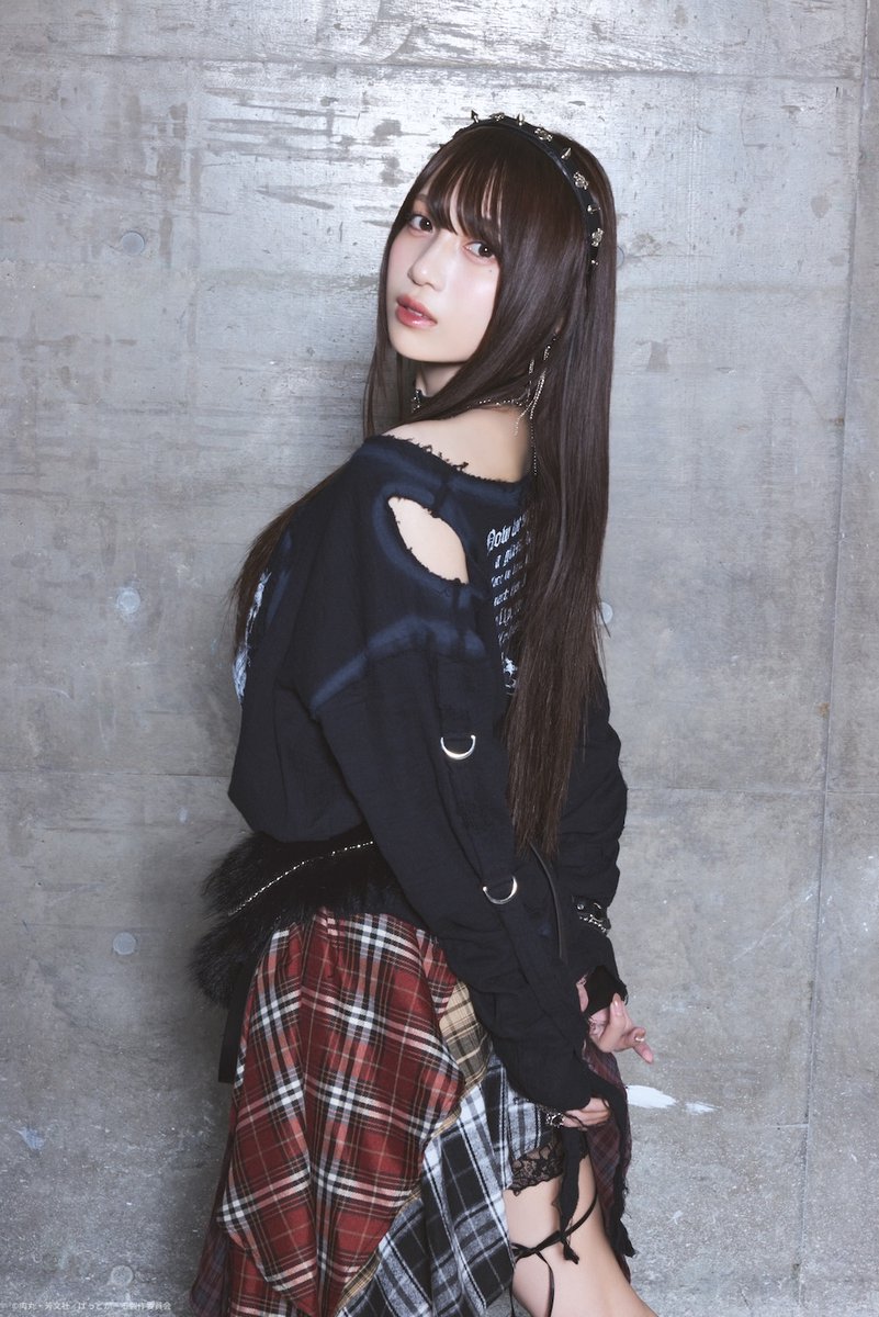 ˏˋビジュアル公開中 ˎˊ˗ #天狼群(@badgirl_anime) ボーカル #花宮初奈