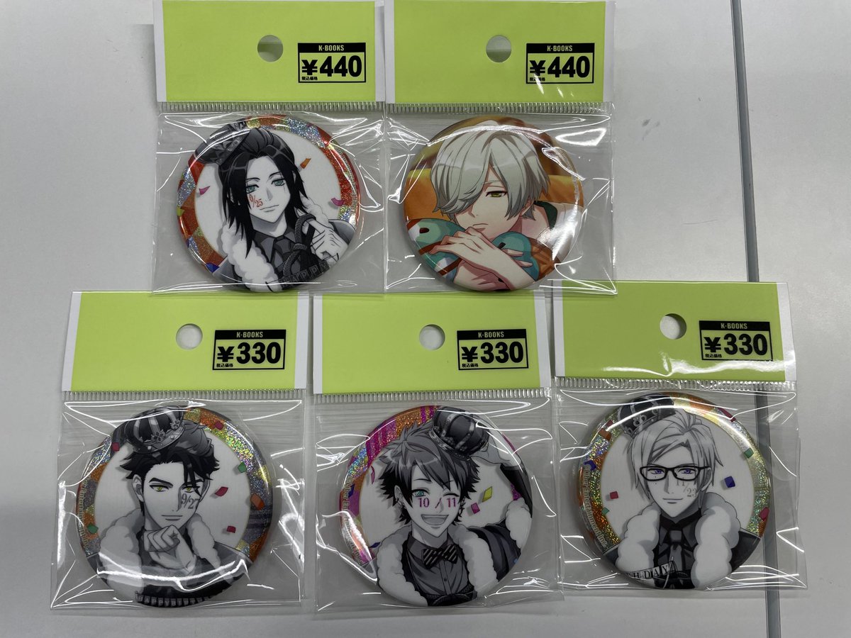 入荷情報】 A3! ホロEYE缶バッジ キャラバッジコレクション 入荷致し