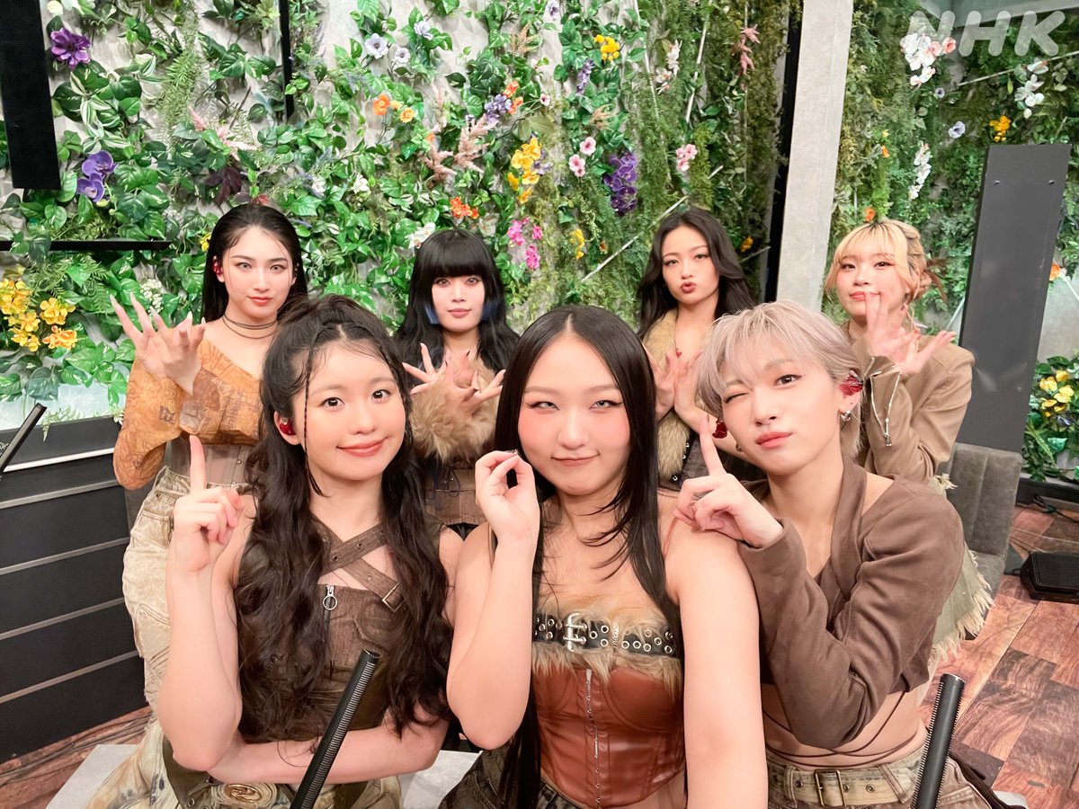 📺#Venue101 NOW ON AIR✨ 🌹#HANA／#ROSE🌹 #ちゃんみな が