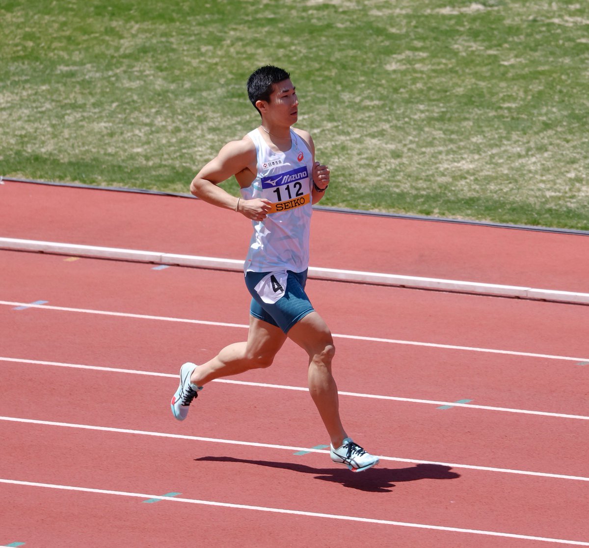 桐生祥秀さんサイン入りスパイク アシックス 【公式通販】