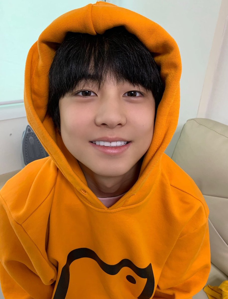 ついに20歳になったのかー。 ずっと赤ちゃんだと思ってたけど、もう