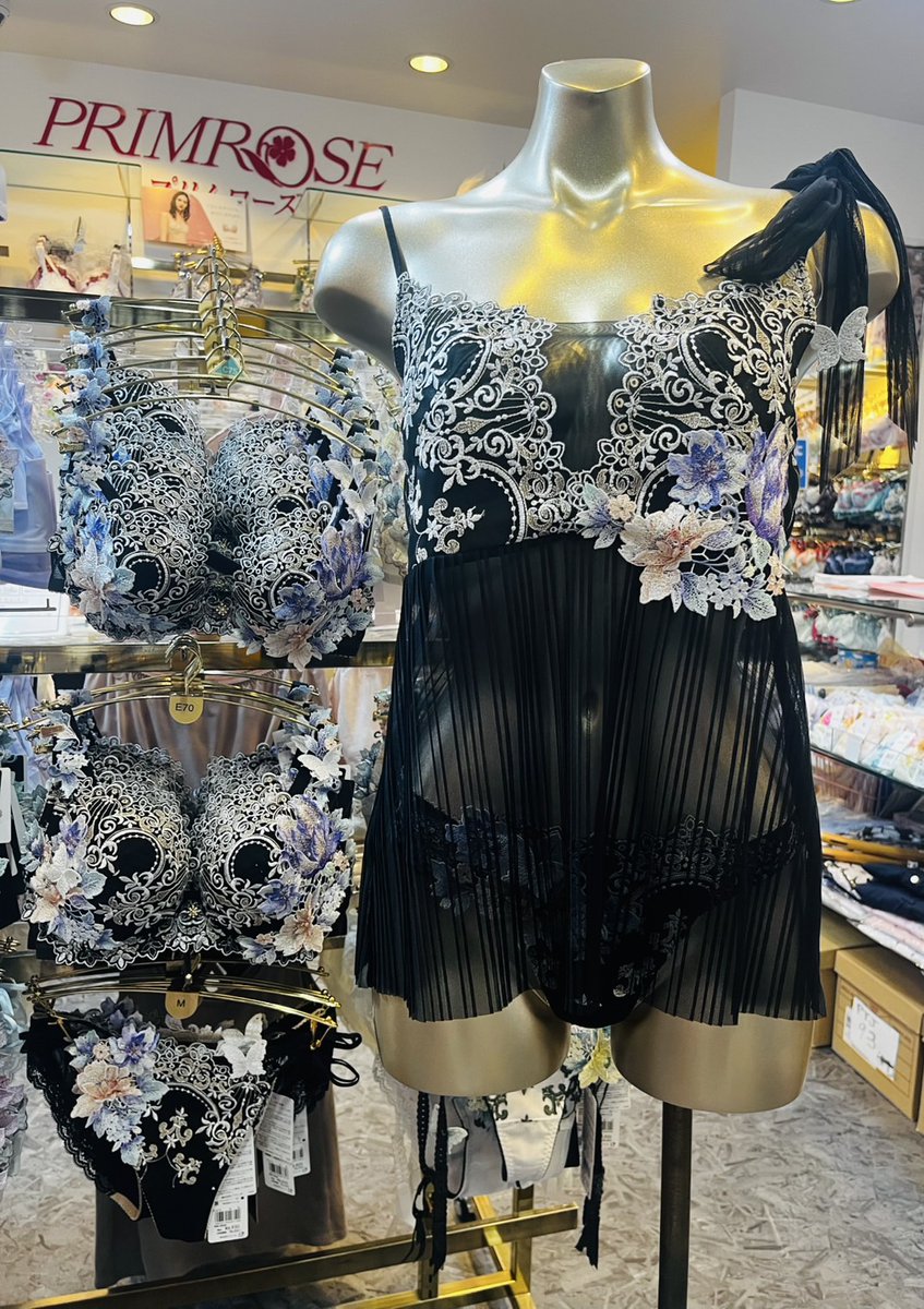 サルート最新作 19グループ おやゆび姫の世界観をイメージしたシリーズ