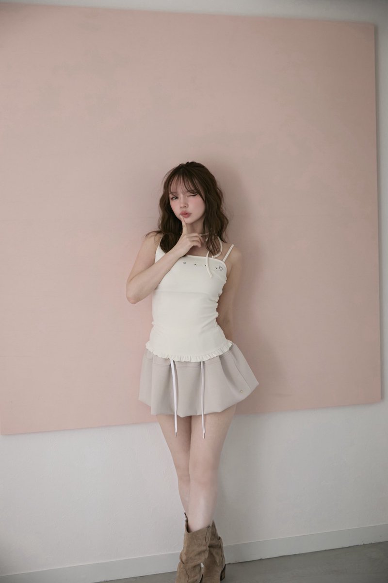 Claire set tops color ivory/black ¥12100-tax in キャミソールは