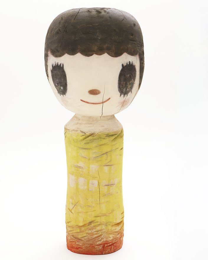 村上隆さん所蔵の木彫作品！快く貸してくれました 😸 高さは188cm