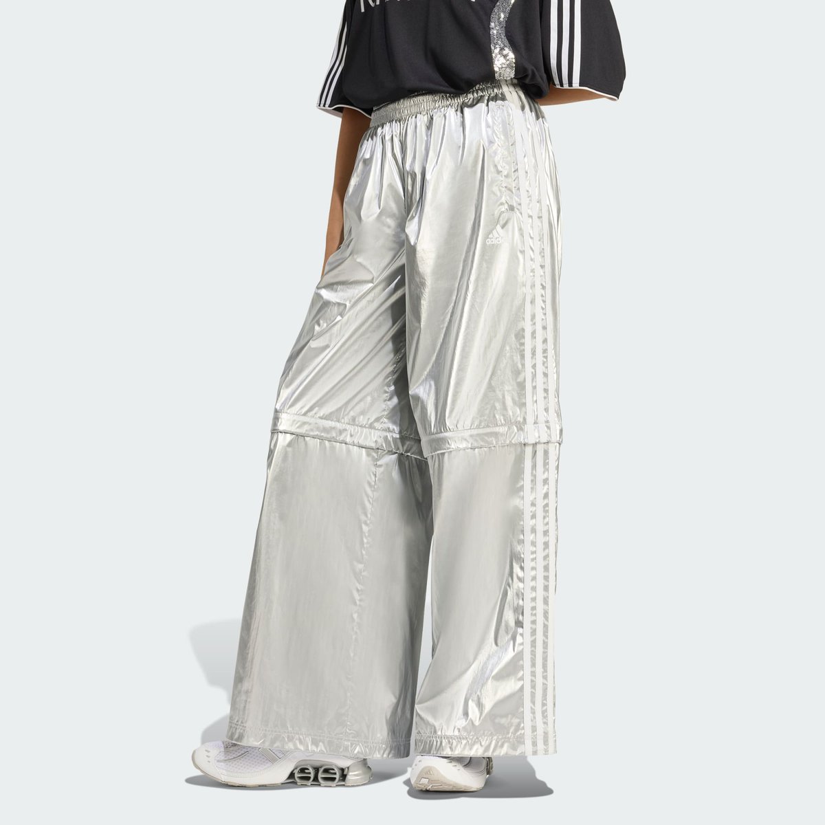 松村北斗 衣装〕 「一秒 MV」 ○COACH Chevron Aviator Jacket Ski