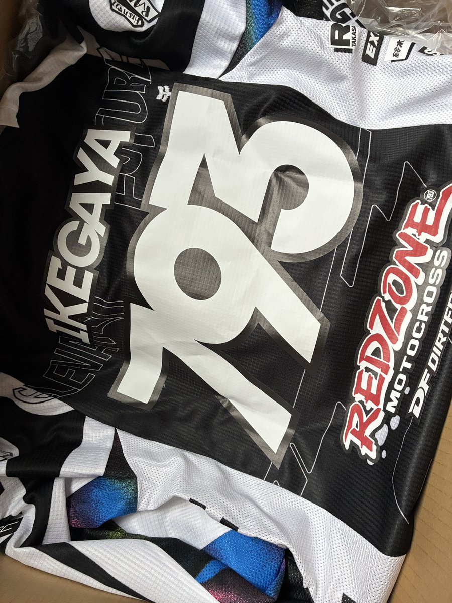 2026年も@FoxRacingJapan FOX着用します🦊僕よりFOXが好きなライダーは