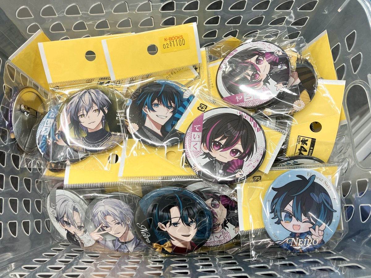 入荷情報】 💎Element Sicks💎 缶バッジや年賀状、アクリルスタンド