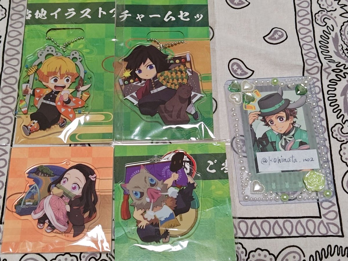 交換》鬼滅の刃 全集中展 ご当地 譲≫東京限定アクリルチャーム 冨岡