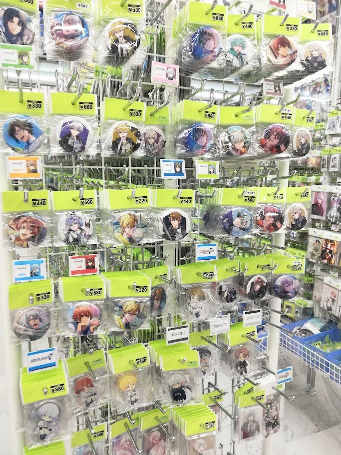 コーナー紹介】 「アイドリッシュセブン」 当店2階のアイナナコーナー