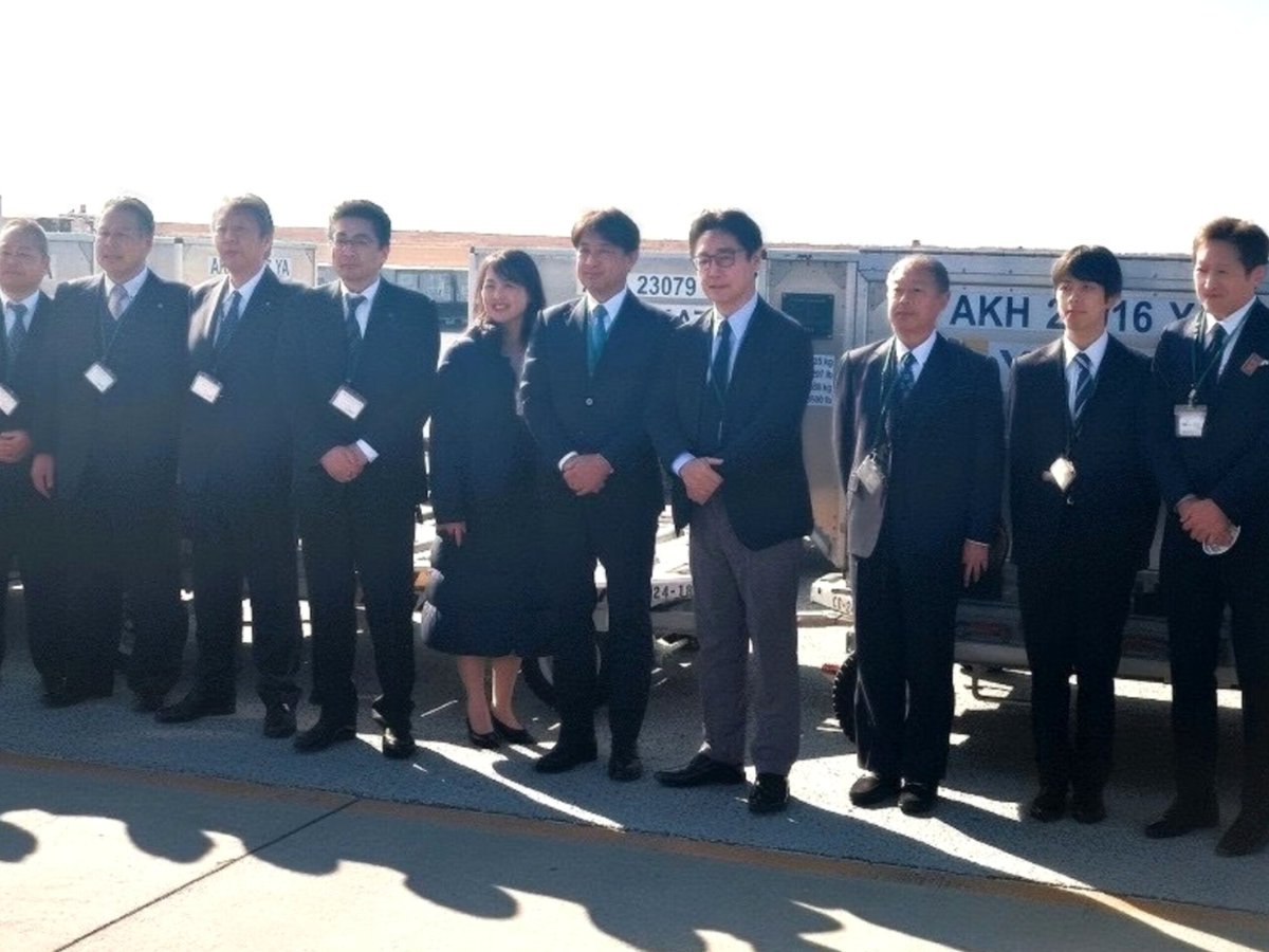 本日、徳島空港と新千歳空港間で ヤマトグループとJALグループ による