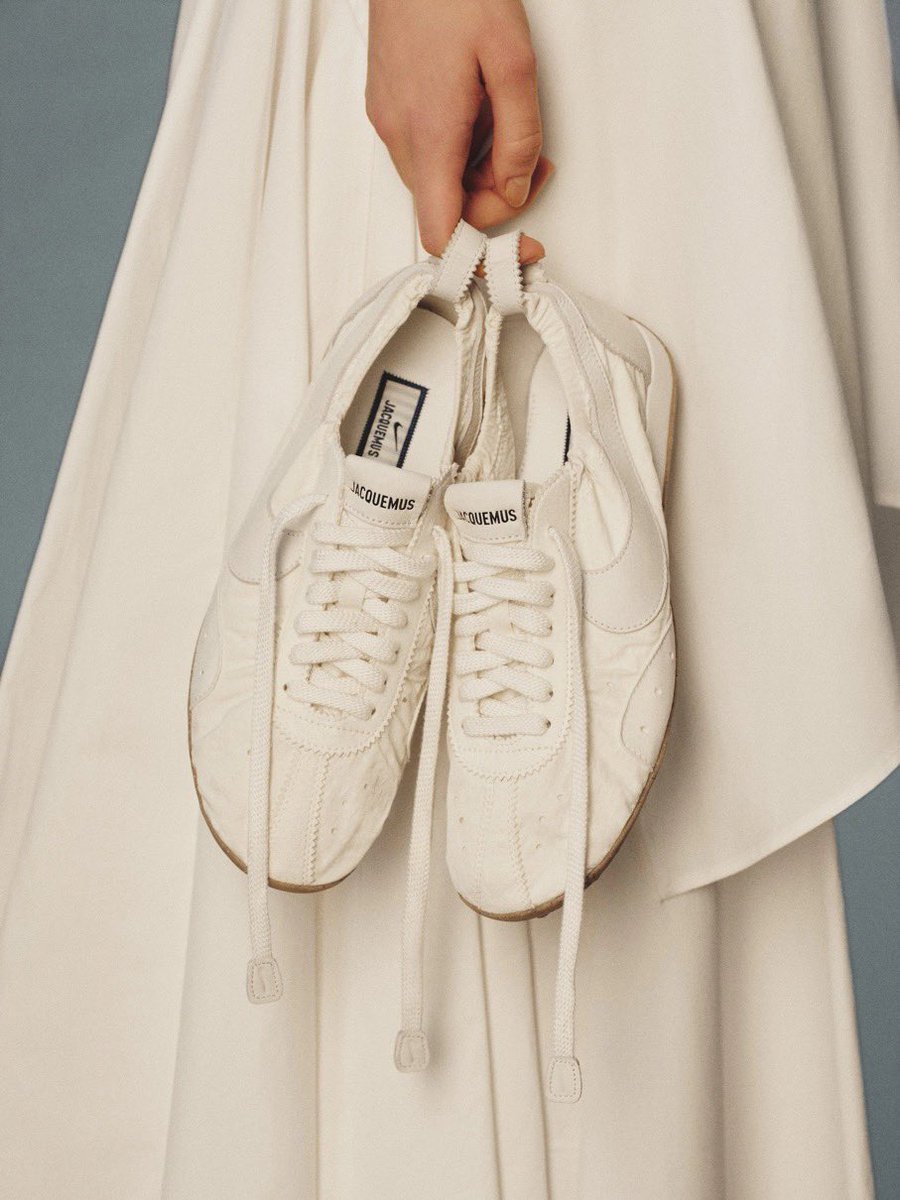Jacquemus x Nike Moon Shoe SP の新色が近日発売 【ジャックムス