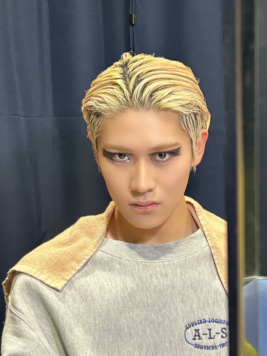 りりり (@11gotothetop) / Posts / X