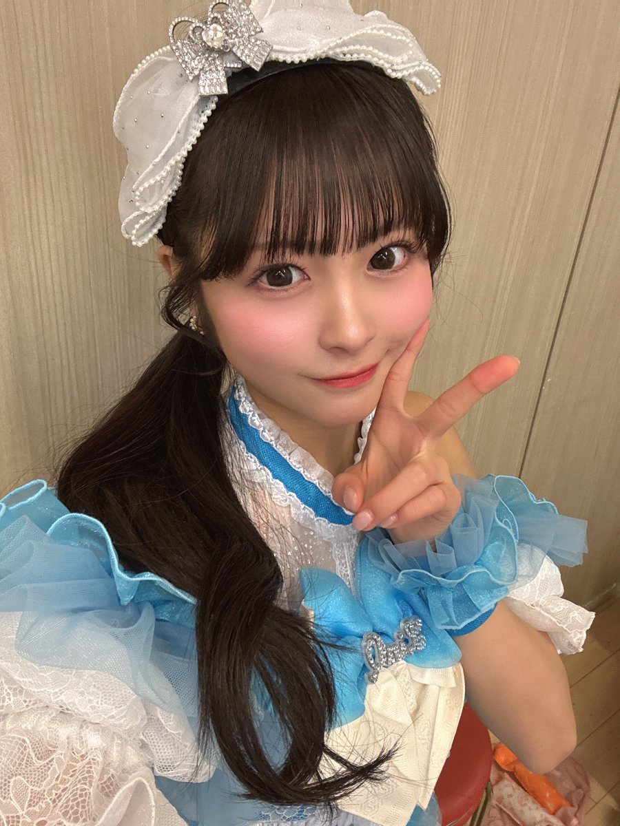 おはよ！ 本日19時〜チケットネットサイン会を行います！！！！1人でも