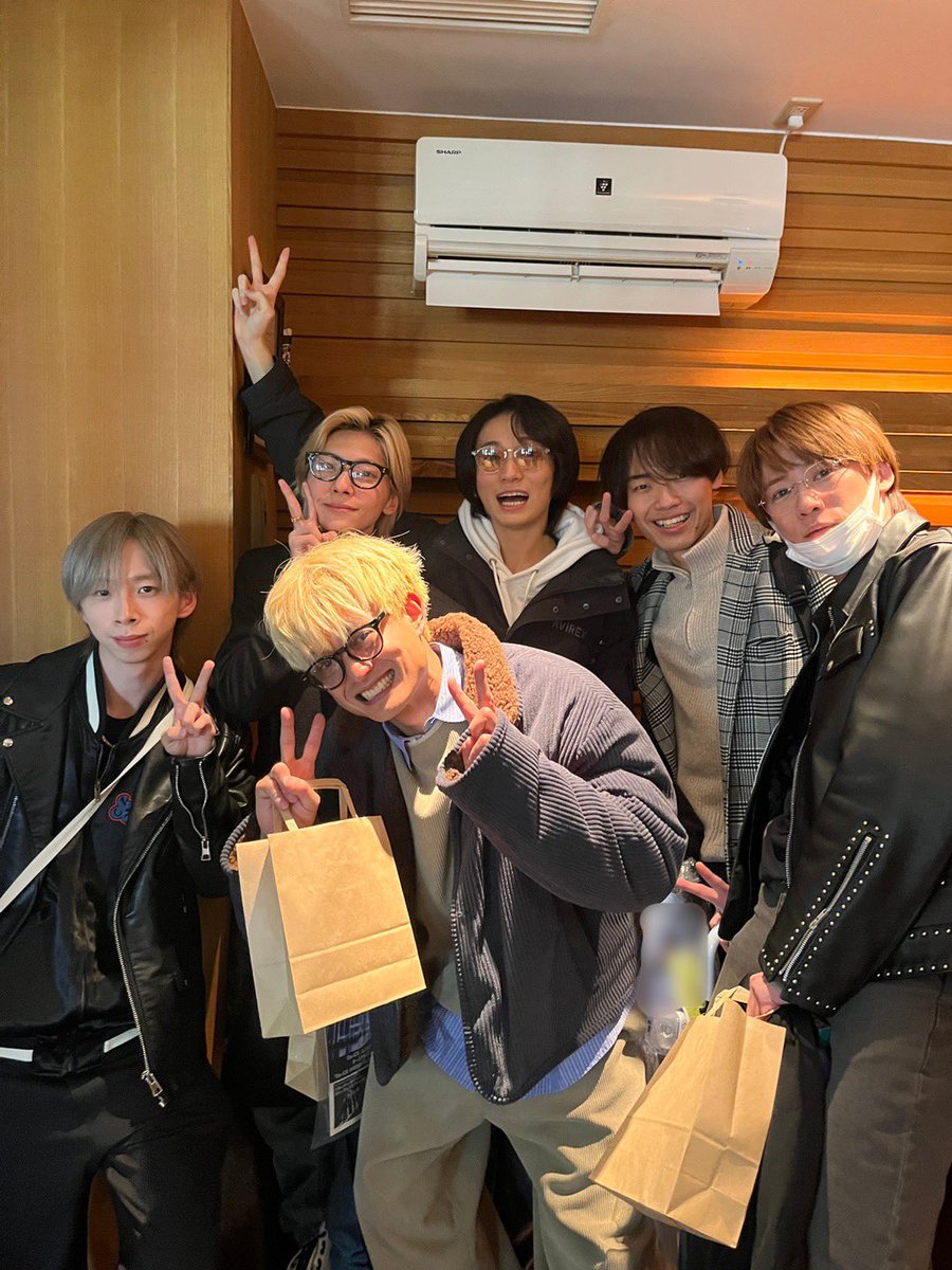 SpeciaLありがとう！おつかれさま！ これからも面白いこと一緒にやろう