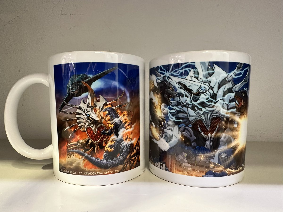 商品情報】 怪獣たちの迫力をそのままマグカップに✨ 只今販売中の