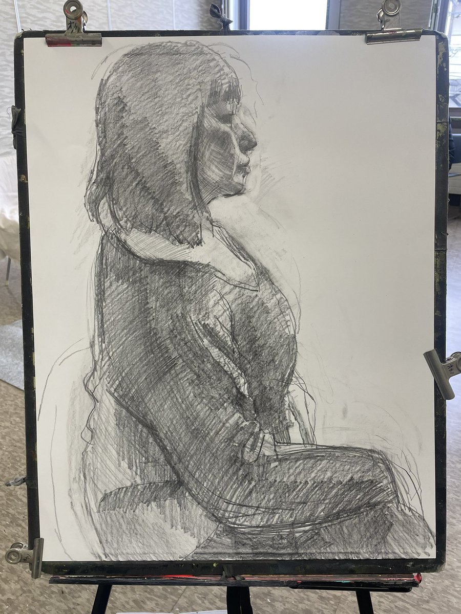鉛筆デッサン久しぶりで難しかった（言い訳） モデル えつこさん
