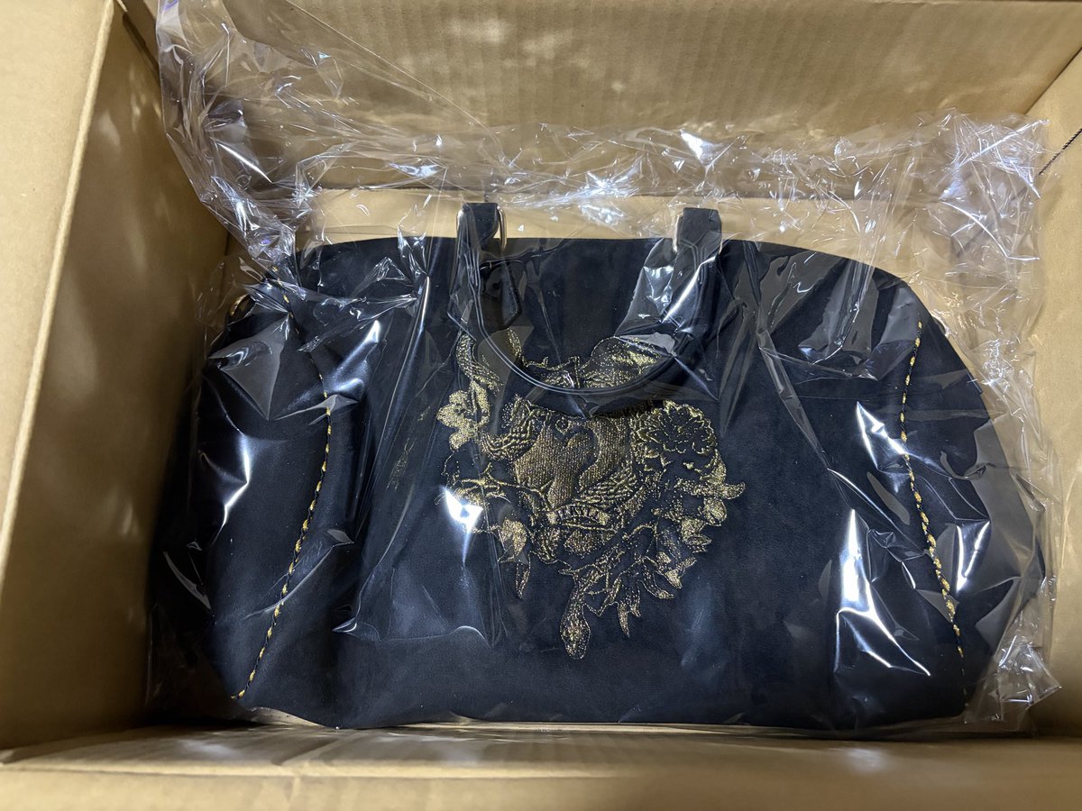 昨日HYDEさんのミニボストンバック届いた！ #HYDE