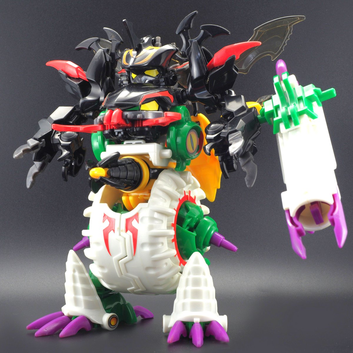 懐かしい廃盤プラモデル出てこいや またプラモかどうか物議を呼びそう