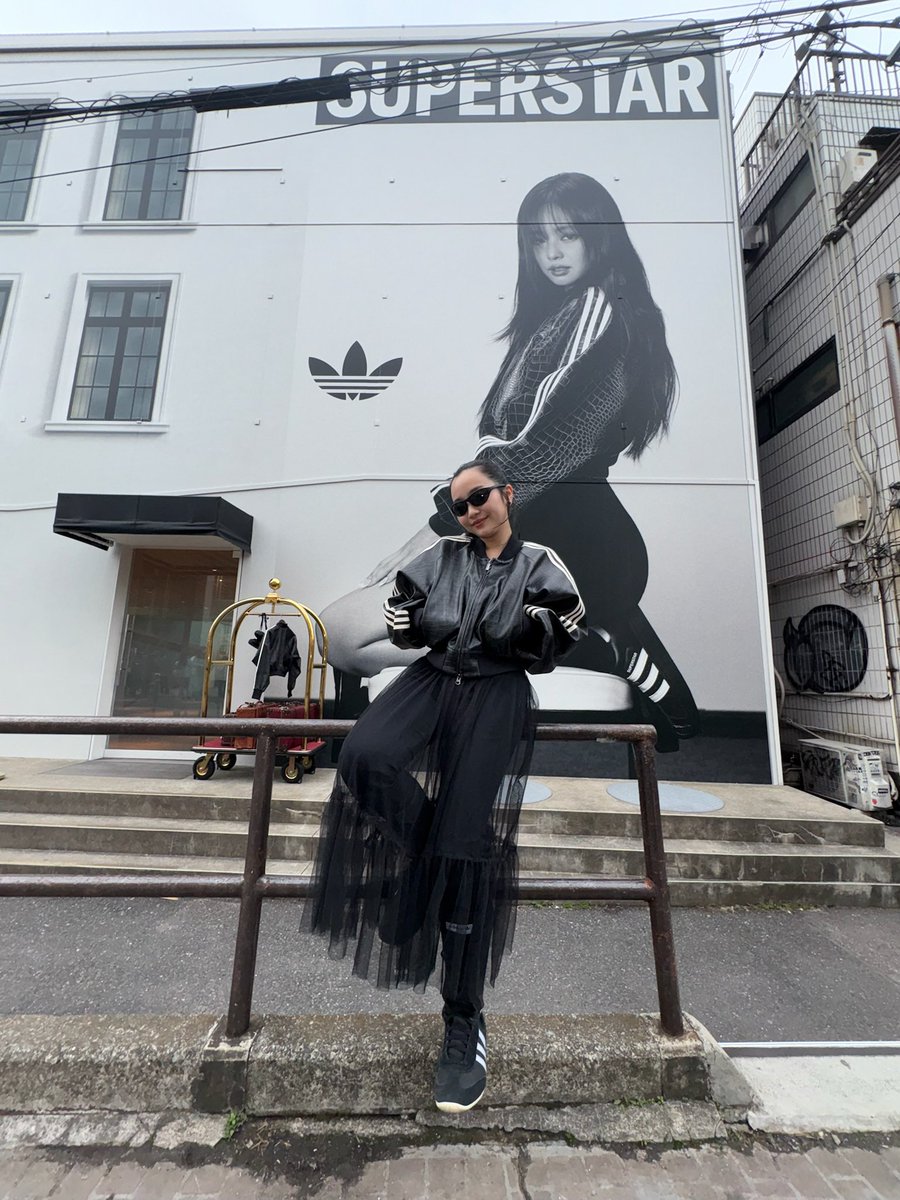 adidasのフォトブースめちゃジェニファンjennieだったのでオススメです