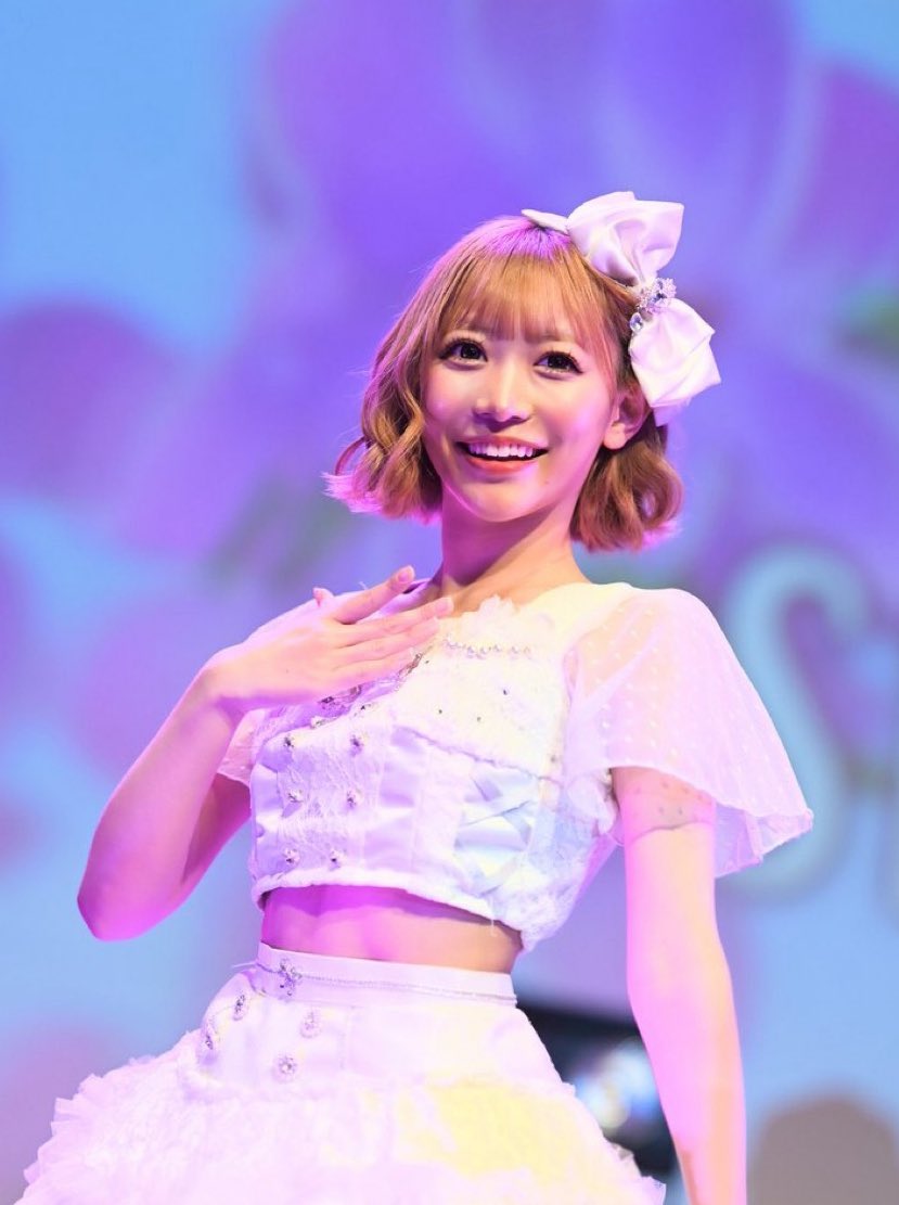 昨日から、タイムラインが幸せいっぱい💛 ラスアイ同窓会みたいな