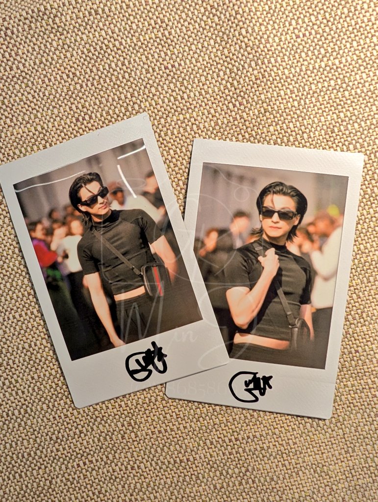 撮った写真にサインを貰いたくてショーの合間にチェキにしといたら