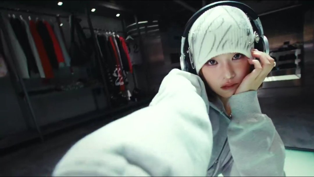 普通に顔面が天才すぎる #石井蘭