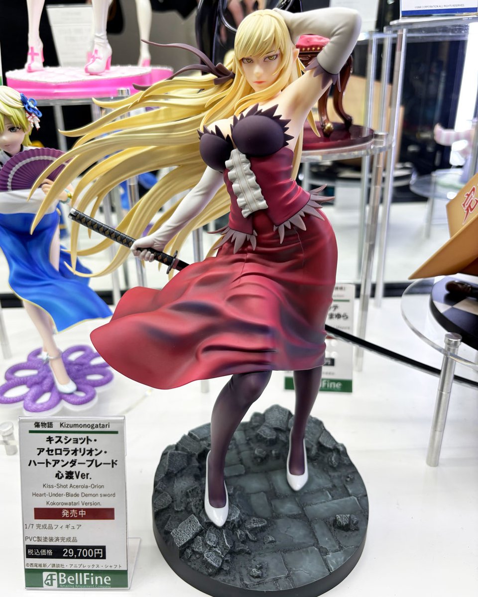 🔔 #BellFine 展示情報 🔔／ 『傷物語』より、 “怪異の王”「キス