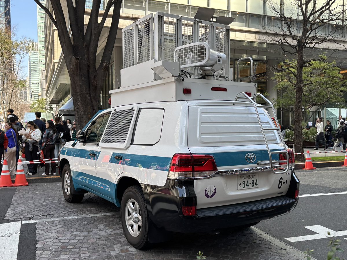 東京マラソン 丸の内で撮影した警視庁機動隊の車両。 トヨタ ランクル