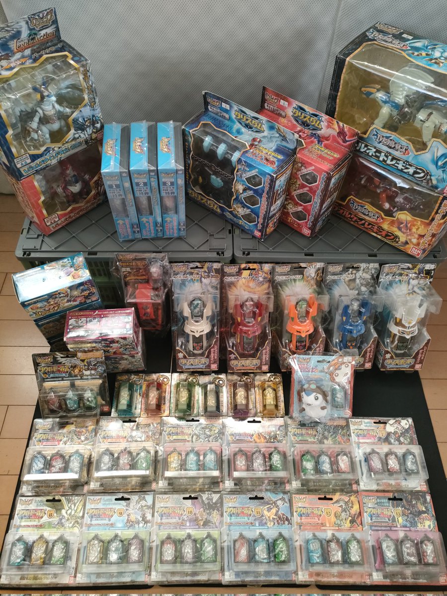 玩具パッケージ大好き人間なので去年から最愛のレジェンズソウルドール