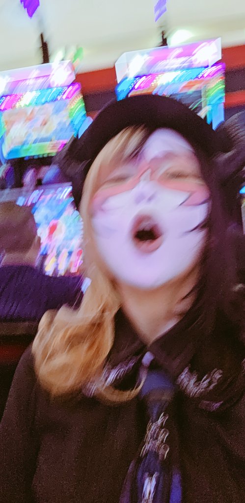 現役JK👿兎味ペロリナ (@usamiiin) / Highlights / X