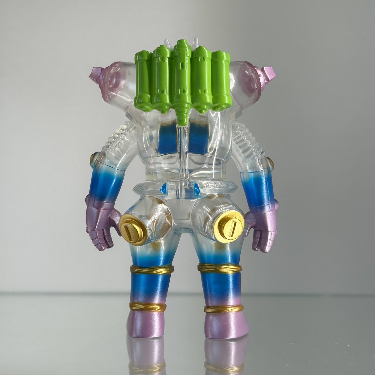 KAIJIN x One up. キングジョー ゲーミングレインボー 抽選で当選した