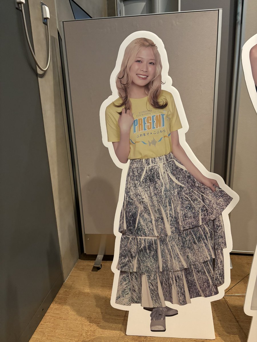 よっぴーがソロやったり、みにゃみがトークとMCやったり、まゆしぃもMC