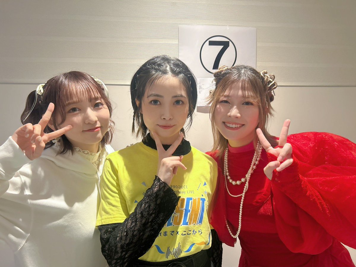 3枚目wwwwww これぞよぴちゃんクオリティwww