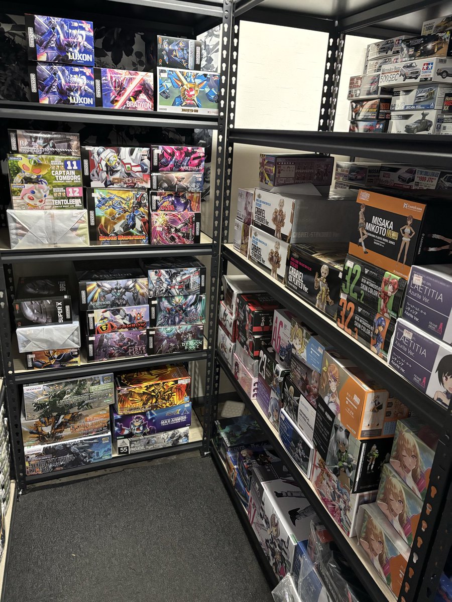 おはようございます☀ 週初めの月曜日、今朝は晴れ空で助かります