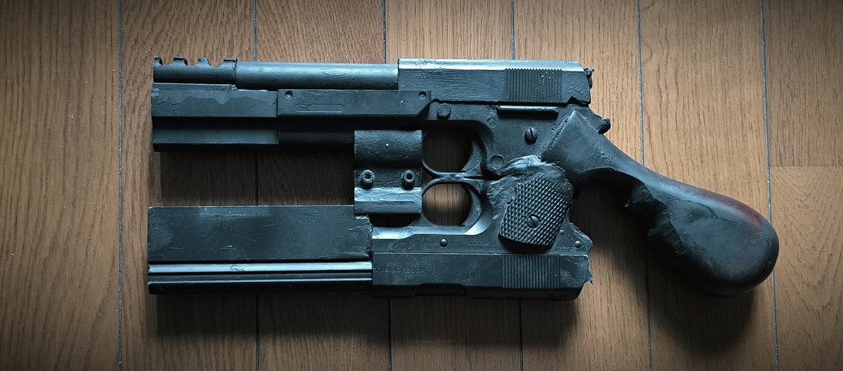 二連式コルトガバメントをブラッシュアップした結果がこちらです( 'ᾥ