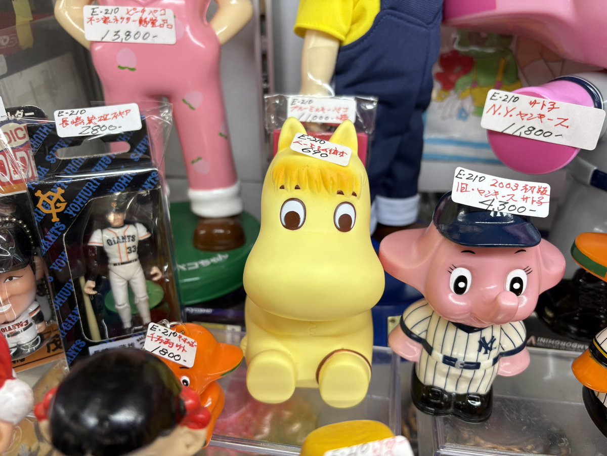 ☆E210ケースに入荷しました!! ジャイアンツ フィギュアコレクション