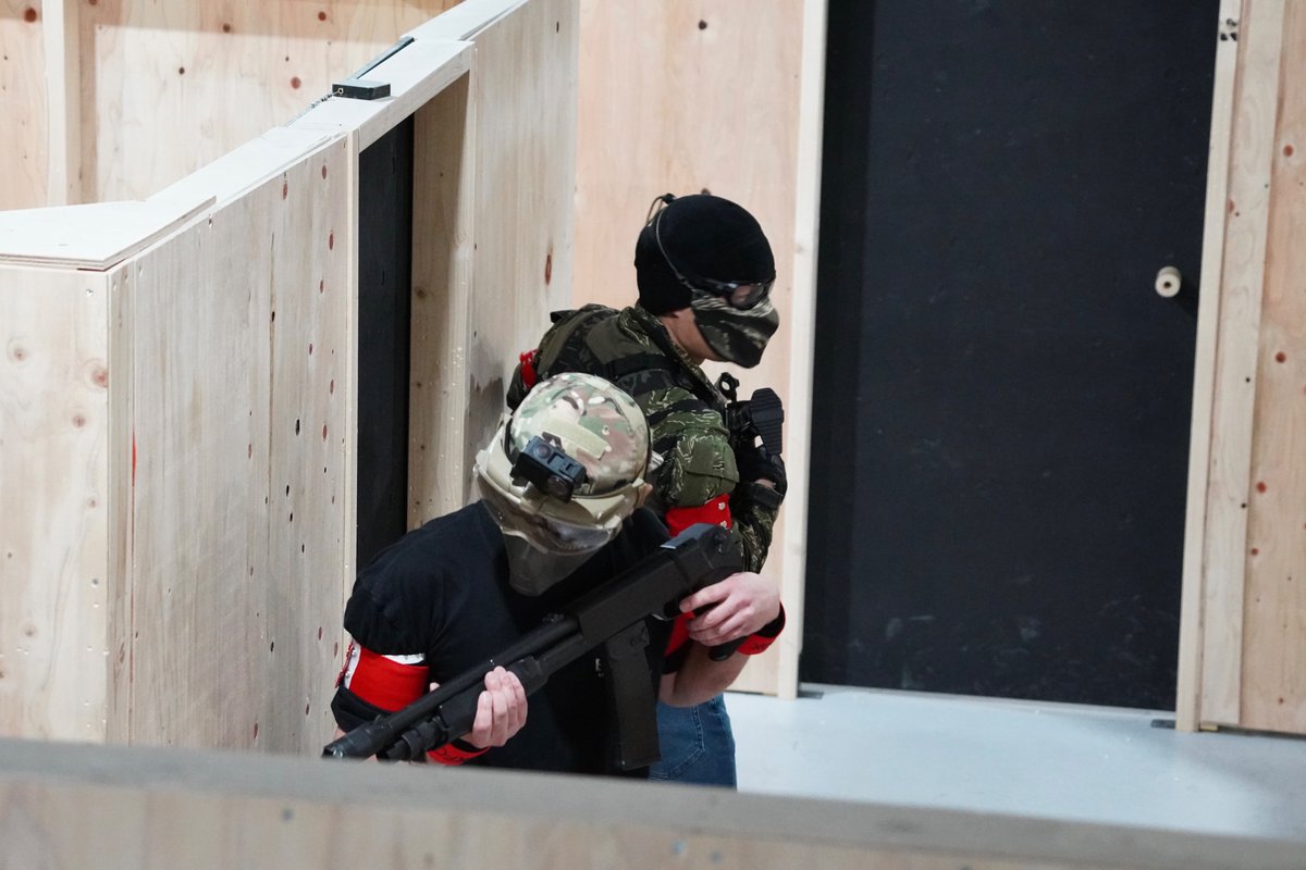 本日1部フリーゲームは約15名で進行しております。 飛び込みでのご参加