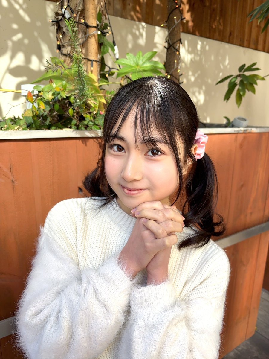 今日のライブはこちらです☺💕 3月なのでブロマイドも新しくなったよ