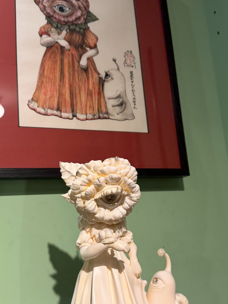 本日より開催。 #五放舎博物館 ものすごい手の込んだ素敵なめばな