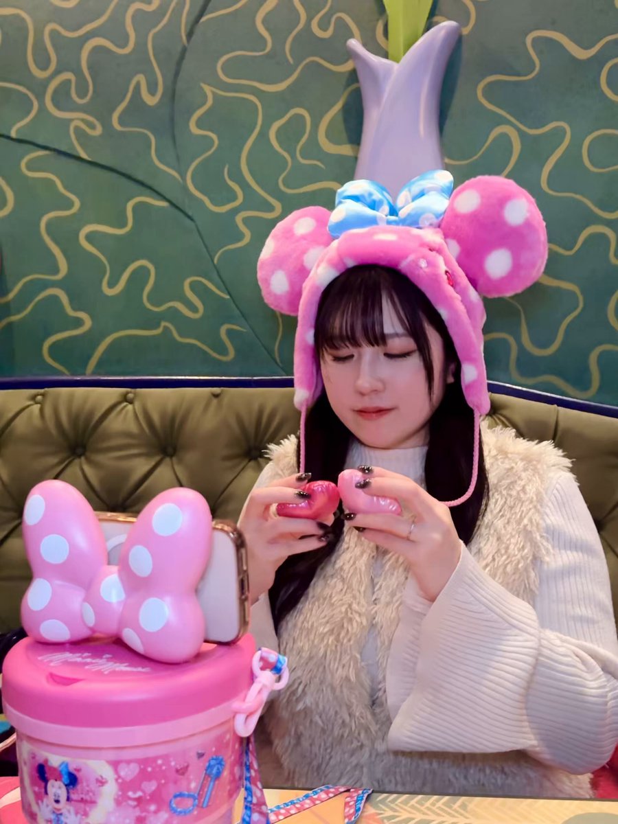 ミニパルのポップコーンバケットの リボンの部分がいい感じで スマホ