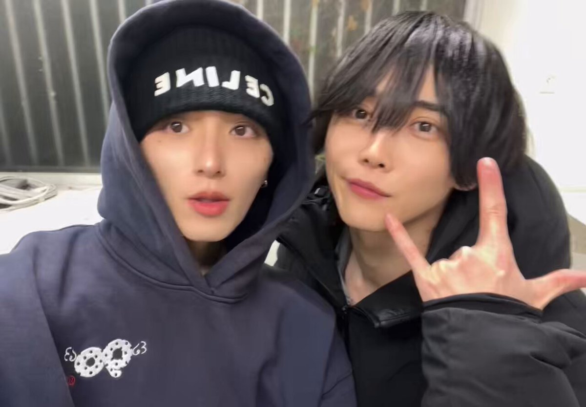 ゆら (@yurayura0427) / Posts / X