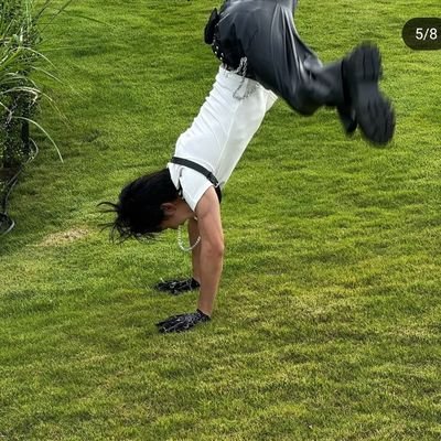 りりり (@11gotothetop) / Posts / X