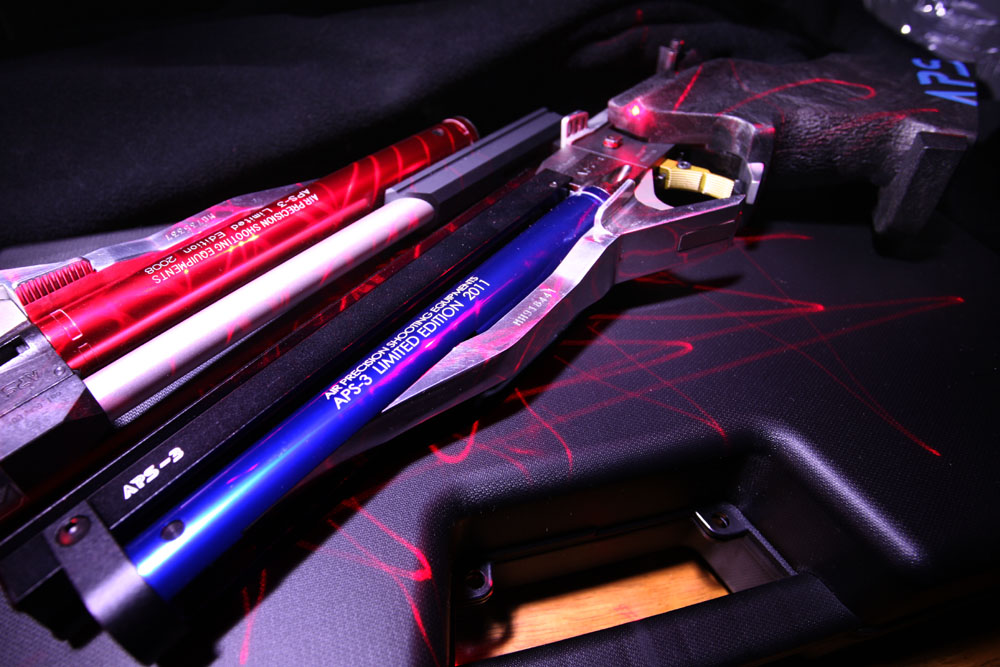 APS-3 LIMITED EDITION 2011 : ::Viewfinder::