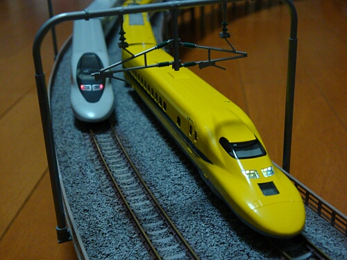 黄色い影武者、来たる：カトー923形3000番台「ドクターイエロー