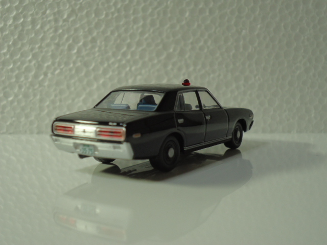 トミーテック・LV-NEO 西部警察03 日産セドリック/グロリア(230型